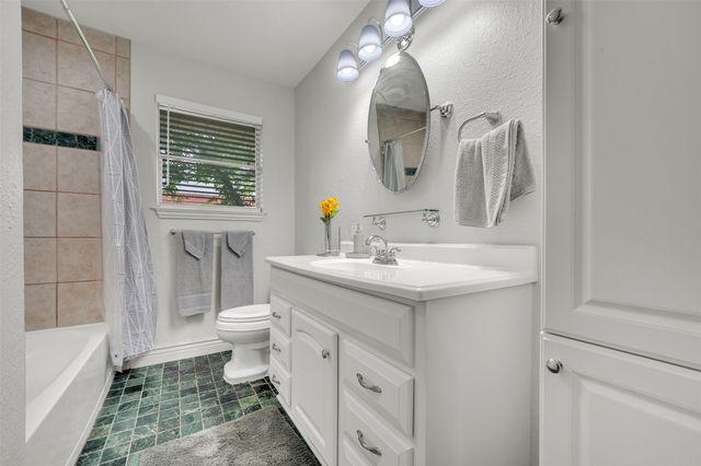 617 Ranier Circle, Garland, TX 75041