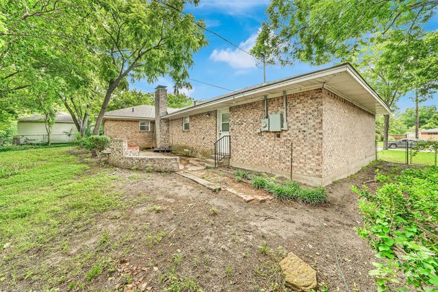 617 Ranier Circle, Garland, TX 75041