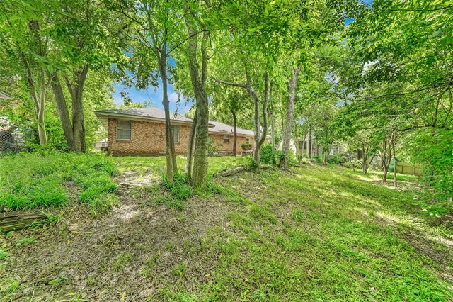 617 Ranier Circle, Garland, TX 75041