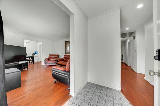 617 Ranier Circle, Garland, TX 75041