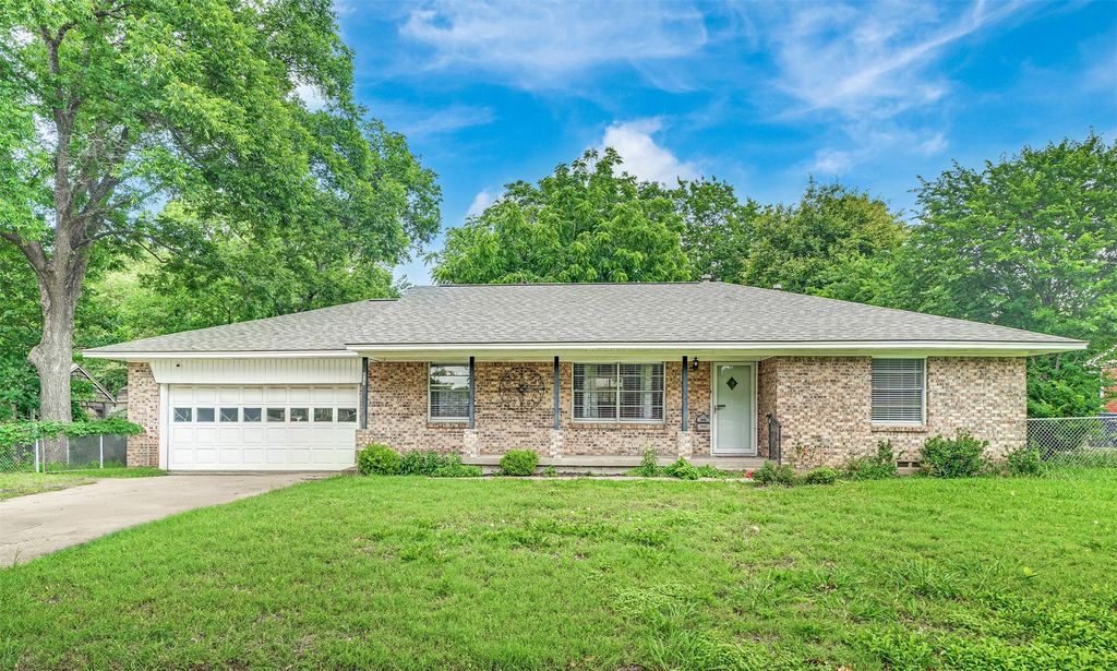 617 Ranier Circle, Garland, TX 75041