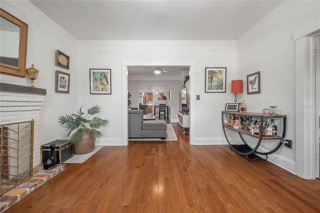 3810 N TAMPA STREET, Tampa, FL 33603