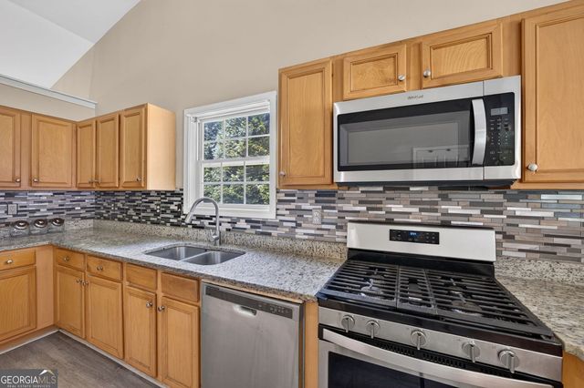 967 Garden Woods Court, Loganville, GA 30052