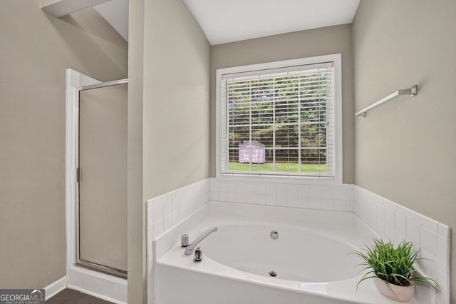 967 Garden Woods Court, Loganville, GA 30052
