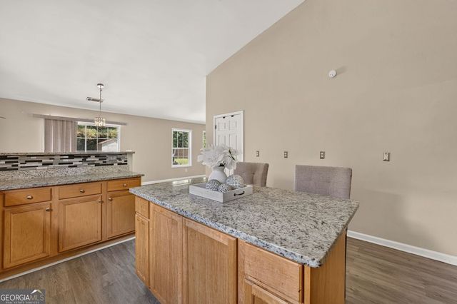967 Garden Woods Court, Loganville, GA 30052