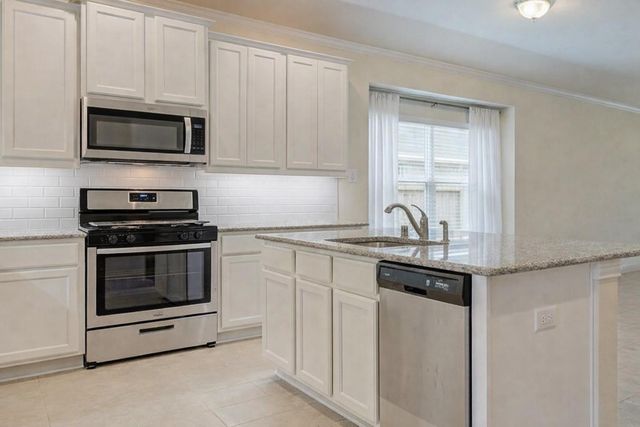 30031 Willow Cove Lane, Brookshire, TX 77423