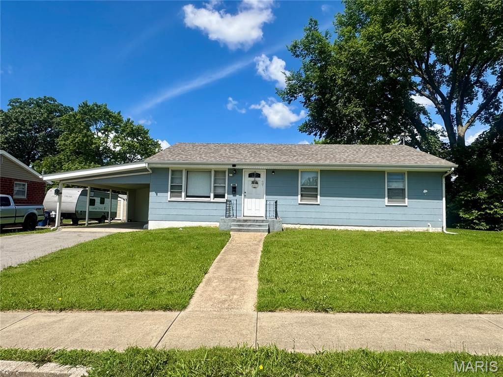 607 Steinhagen Road, Warrenton, MO 63383
