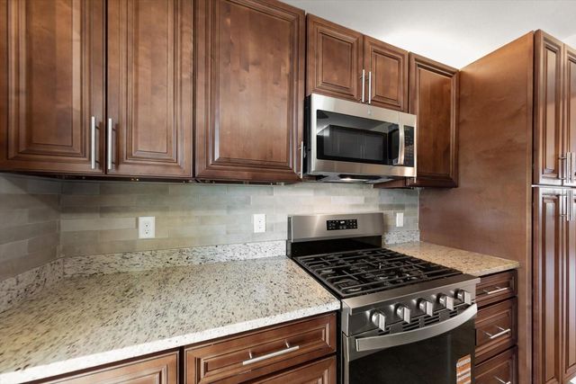 6025 SHORE BOULEVARD S 107, Gulfport, FL 33707