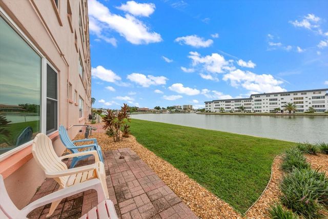 6025 SHORE BOULEVARD S 107, Gulfport, FL 33707
