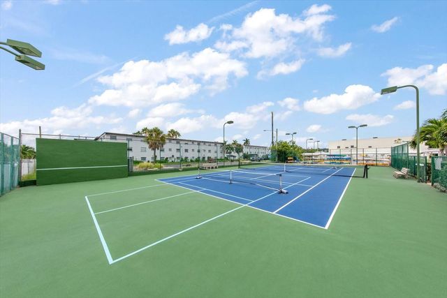 6025 SHORE BOULEVARD S 107, Gulfport, FL 33707