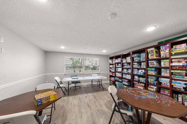 6025 SHORE BOULEVARD S 107, Gulfport, FL 33707