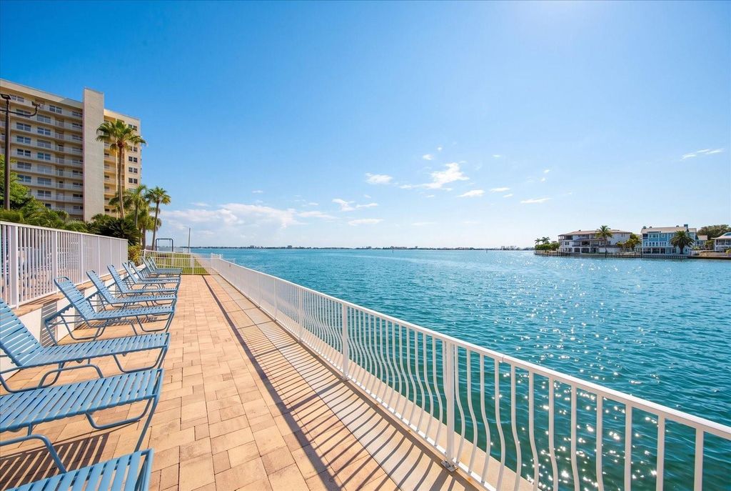 6025 SHORE BOULEVARD S 107, Gulfport, FL 33707