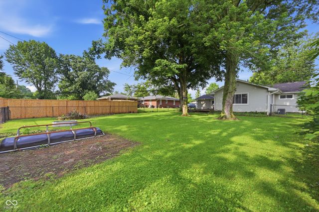 725 Wilson Street, Greenfield, IN 46140