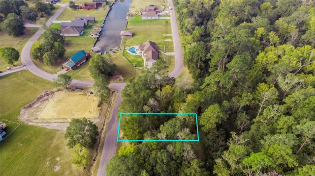 5 W Forest Drive, Huntsville, TX 77340