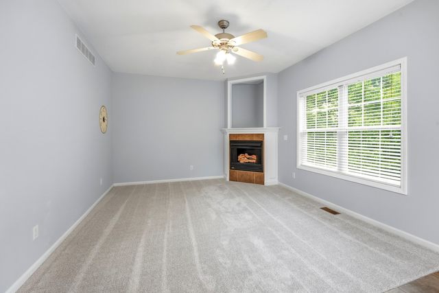 3905 DEERFOOT WAY, Columbia, MO 65203