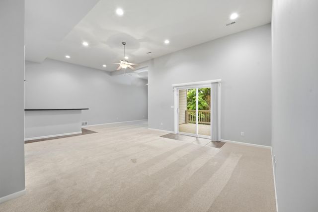3905 DEERFOOT WAY, Columbia, MO 65203