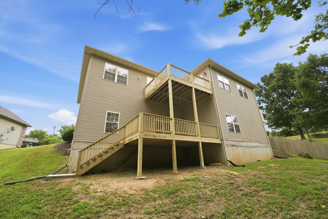 3905 DEERFOOT WAY, Columbia, MO 65203