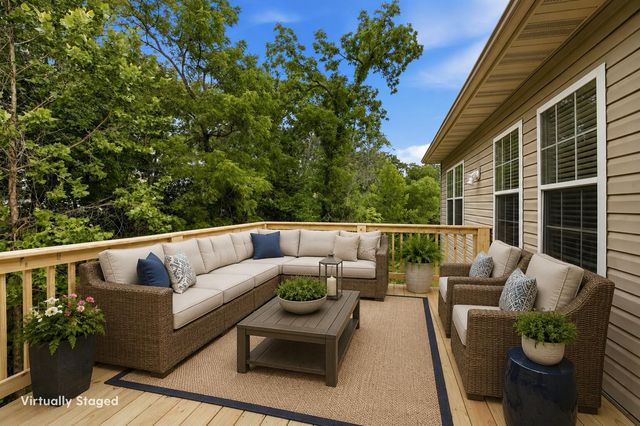 3905 DEERFOOT WAY, Columbia, MO 65203