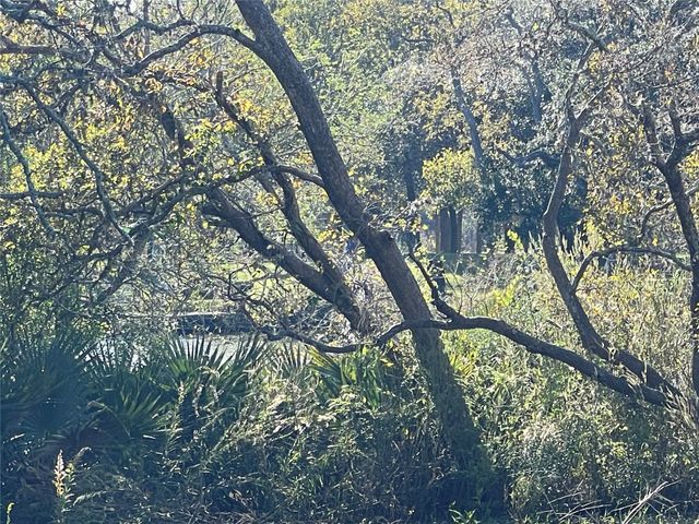 341 Cr 355, Elmaton, TX 77440