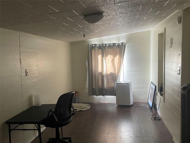 341 Cr 355, Elmaton, TX 77440