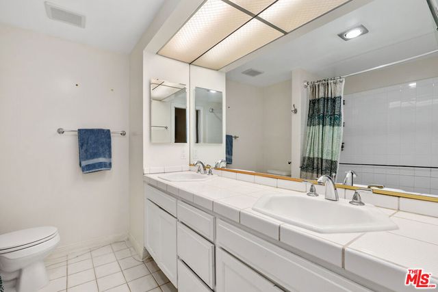 1375 Kelton Avenue 104, Los Angeles, CA 90024