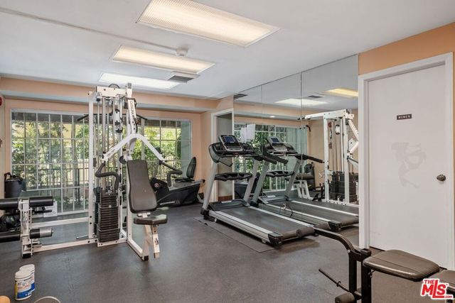 1375 Kelton Avenue 104, Los Angeles, CA 90024