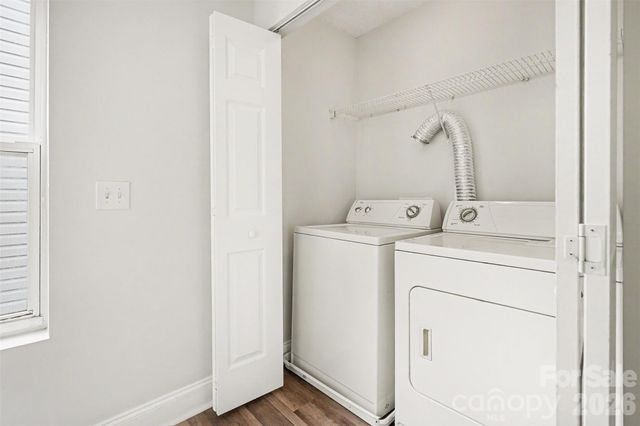 6010 Raisin Tree Lane, Charlotte, NC 28215