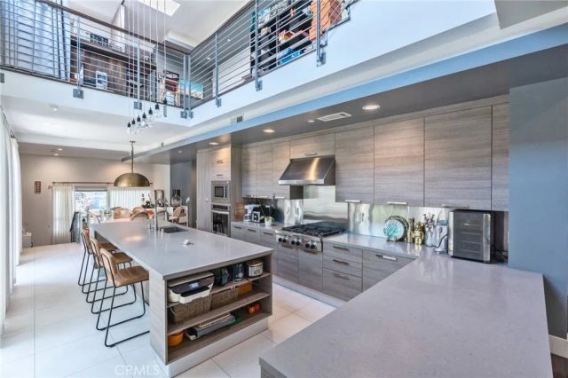 319 Camillo Road, Sierra Madre, CA 91024