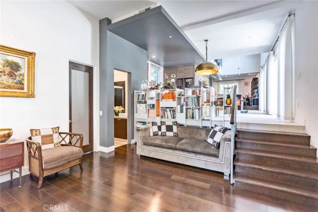 319 Camillo Road, Sierra Madre, CA 91024