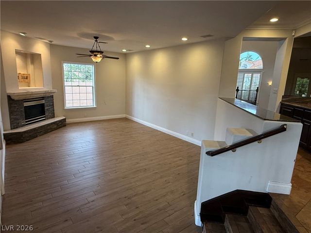 8112 Sapphire Bay Circle, Las Vegas, NV 89128