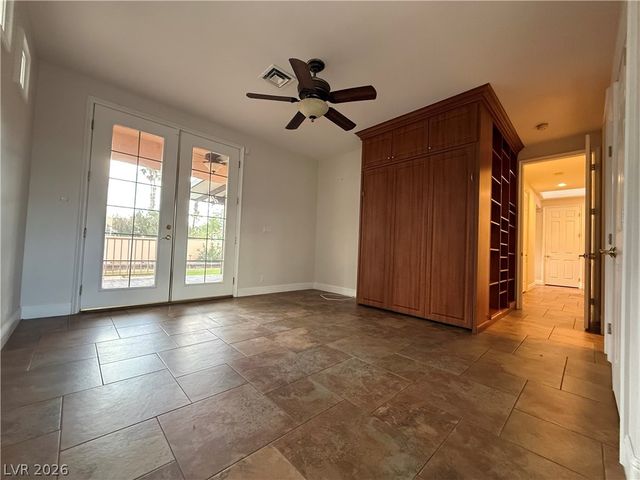 8112 Sapphire Bay Circle, Las Vegas, NV 89128