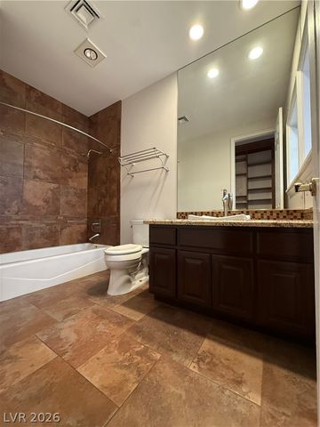 8112 Sapphire Bay Circle, Las Vegas, NV 89128