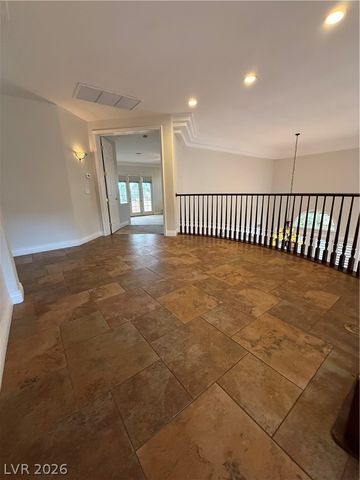 8112 Sapphire Bay Circle, Las Vegas, NV 89128