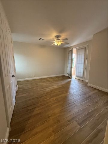 8112 Sapphire Bay Circle, Las Vegas, NV 89128