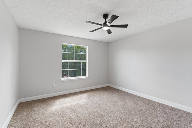 105 Arabian Ct, St Augustine, FL 32095