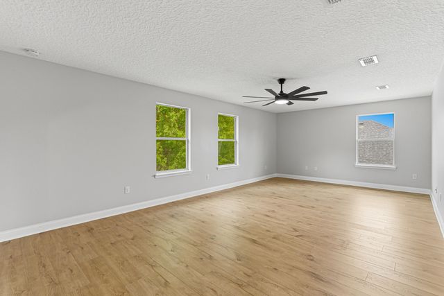 105 Arabian Ct, St Augustine, FL 32095