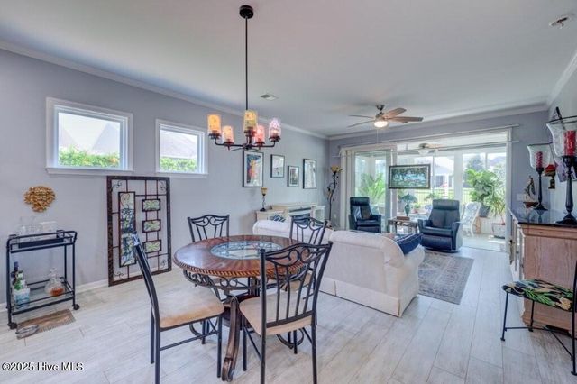 521 Lyrebird Avenue, Wilmington, NC 28412