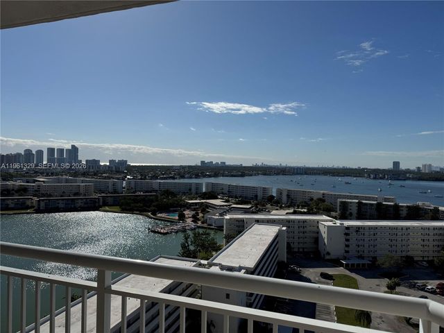 18041 Biscayne Blvd 1701, Aventura, FL 33160