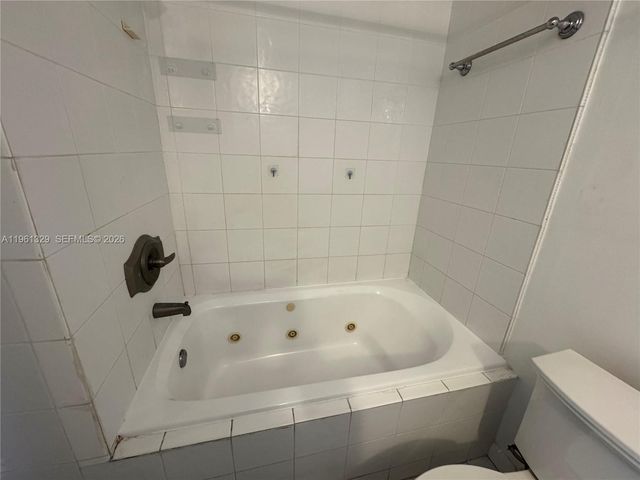 18041 Biscayne Blvd 1701, Aventura, FL 33160