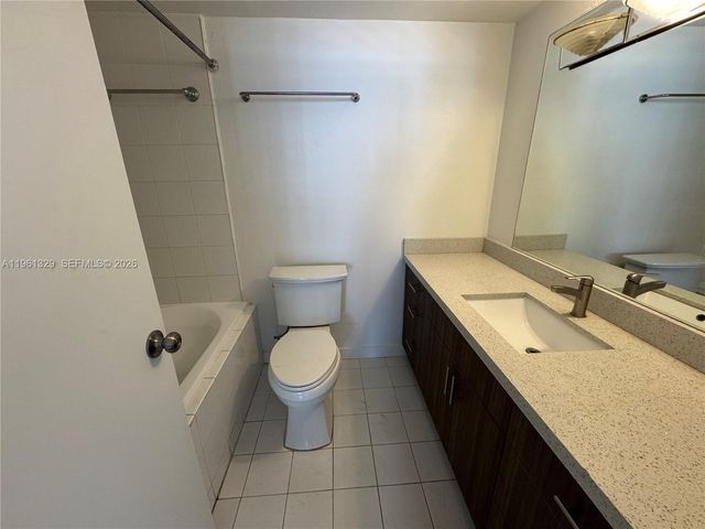 18041 Biscayne Blvd 1701, Aventura, FL 33160