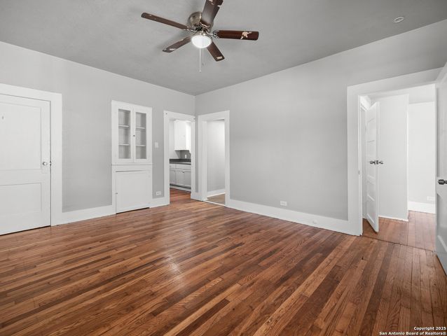 339 Kayton, San Antonio, TX 78210