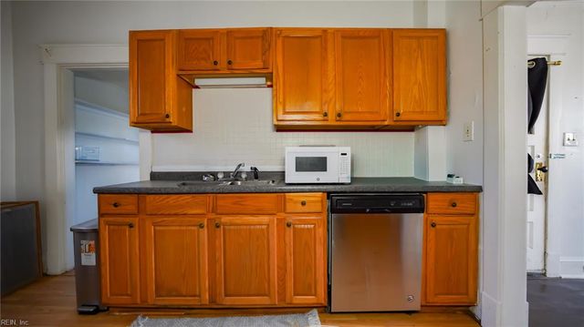 3833 Turnpike RD, Portsmouth, VA 23701