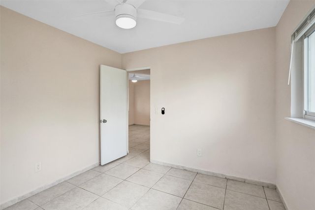 5903 Mckinley St, Hollywood, FL 33021