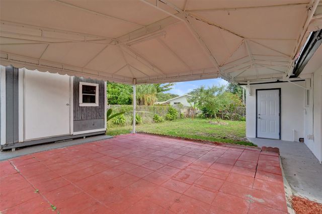 5903 Mckinley St, Hollywood, FL 33021