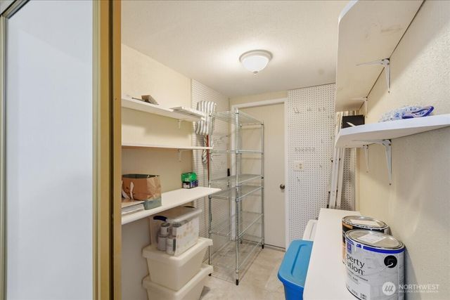 13102 NW 8th Way #C, Vancouver, WA 98685