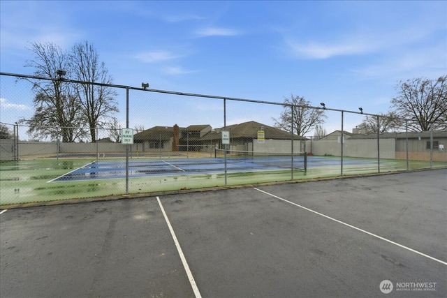 13102 NW 8th Way #C, Vancouver, WA 98685