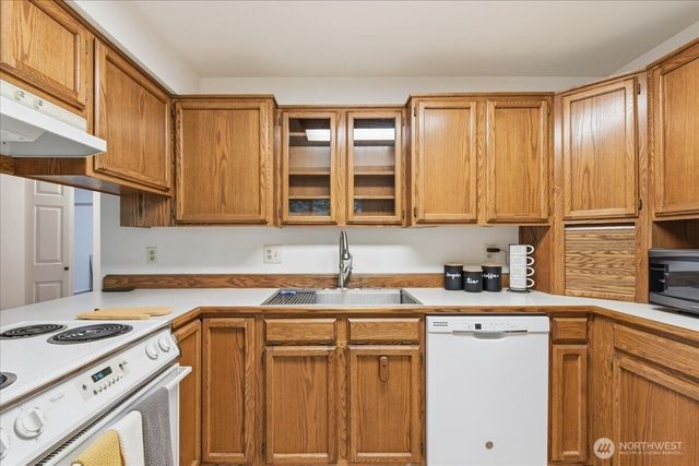 13102 NW 8th Way #C, Vancouver, WA 98685