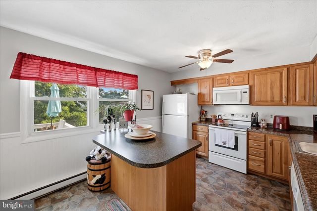 132 SCOTT ST, Front Royal, VA 22630