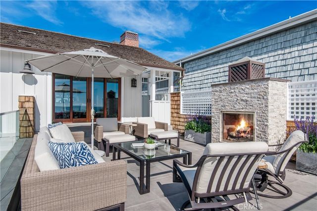 738 Cliff Drive, Laguna Beach, CA 92651