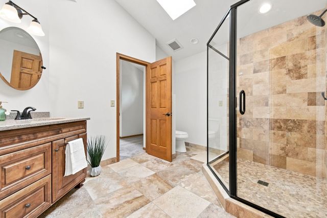 10340 Summer Place, Eden Prairie, MN 55347